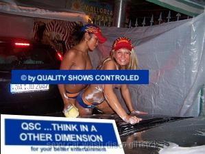 the sexy car wash disco girls_2008-02-17_02-33-26